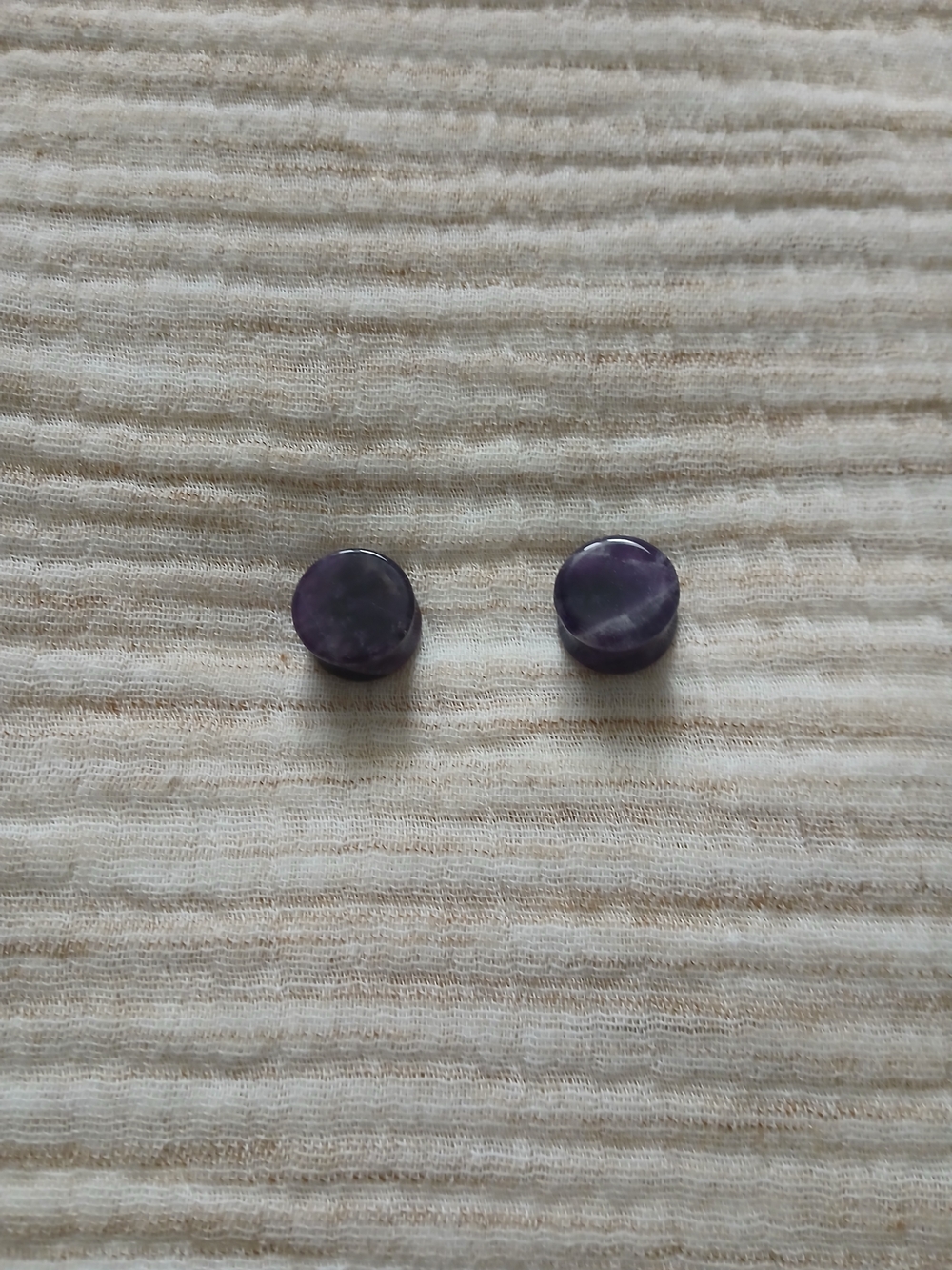 (2/20$)Purple Round Stone Plugs - Pair
